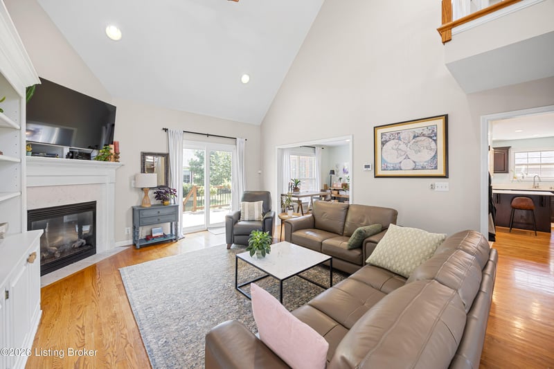 13805 Fancy Gap Dr, Louisville, KY 40299