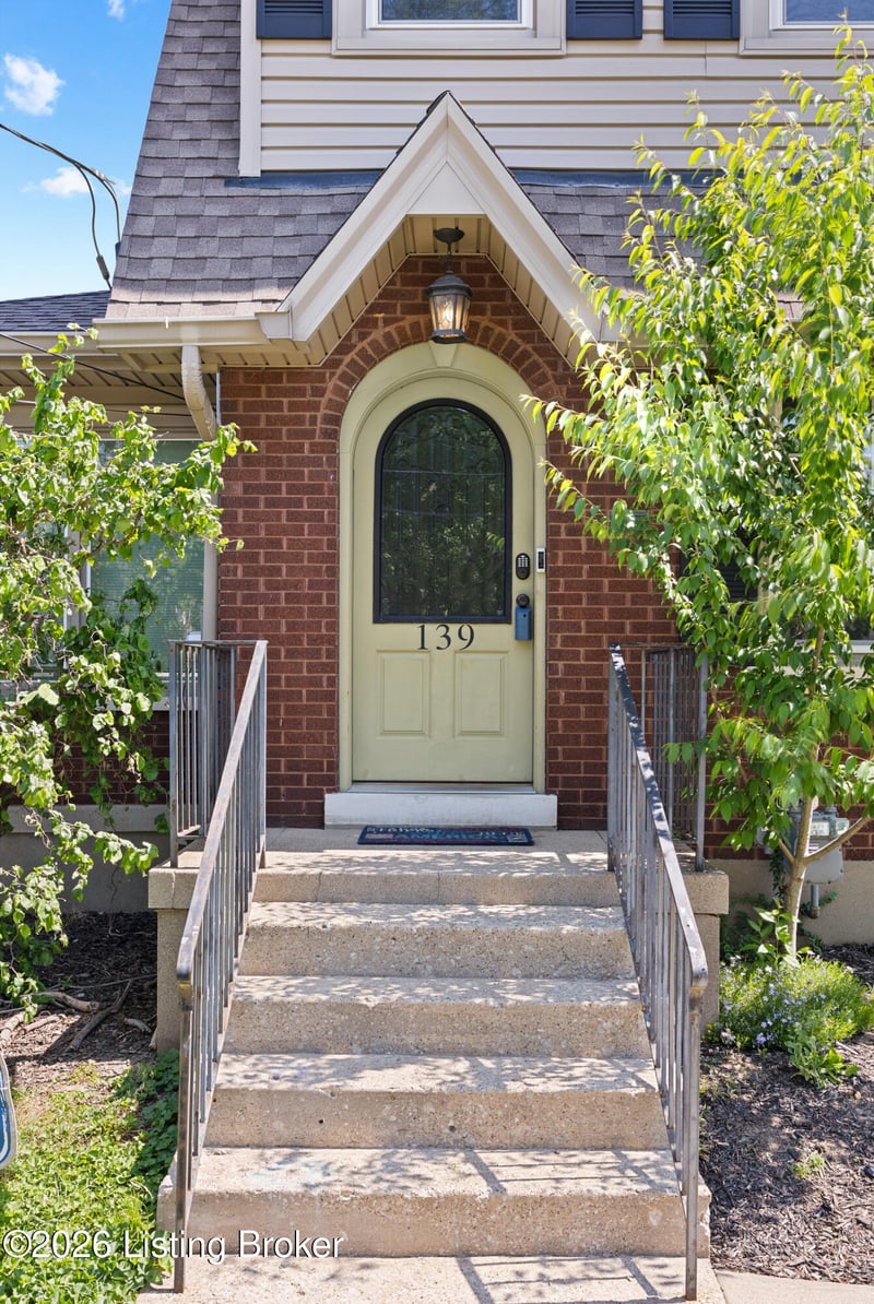 139 S Crestmoor Ave, Louisville, KY 40206