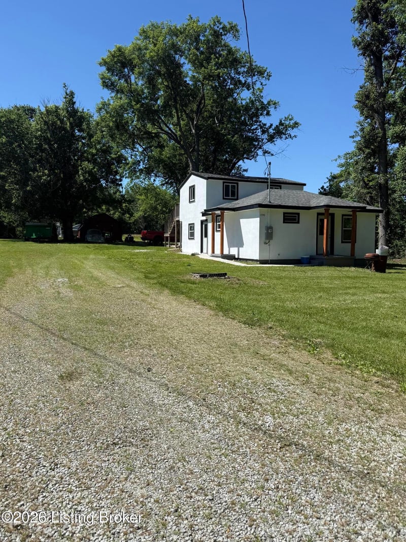 13900 S Lyons Ave, Louisville, KY 40272