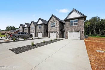 140 Blakenrod Blvd #E, Coxs Creek, KY 40013