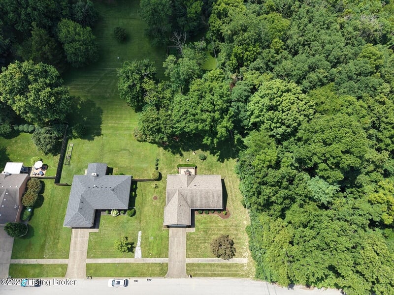 14000 Old Station Rd, Louisville, KY 40245