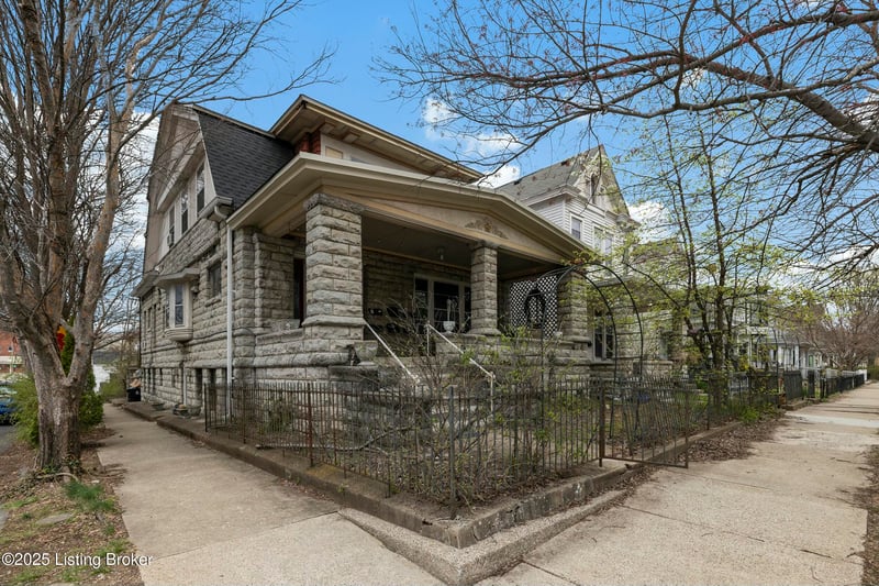 1401 E Breckinridge St, Louisville, KY 40204