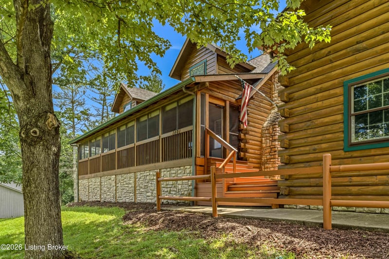 1401 Lakeshore Pkwy, Brandenburg, KY 40108