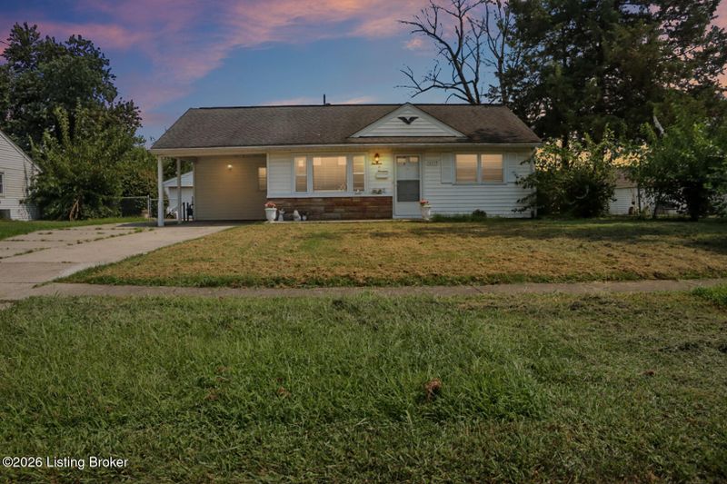 14019 Darwin Blvd, Louisville, KY 40272