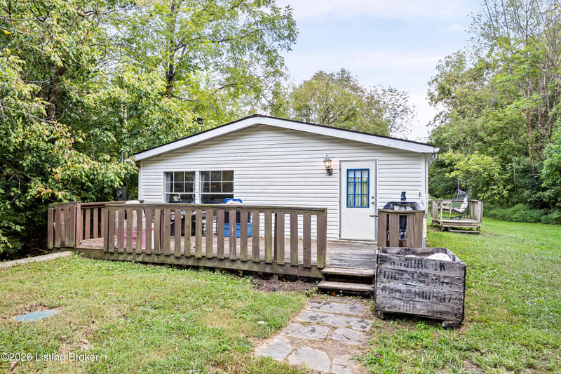 1407 Pottershop Rd, Bardstown, KY 40004