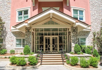 1409 Mockingbird Terrace Dr #403, Louisville, KY 40207