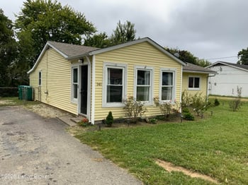 141 Meadowood Rd, Louisville, KY 40229