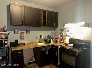 1412 Hemlock St, Louisville, KY 40211