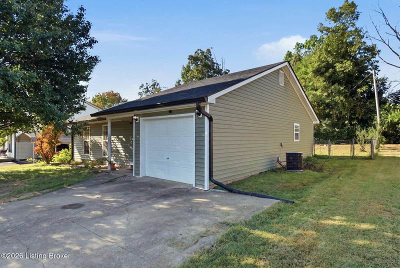 1416 Wendy Dr, Lawrenceburg, KY 40342