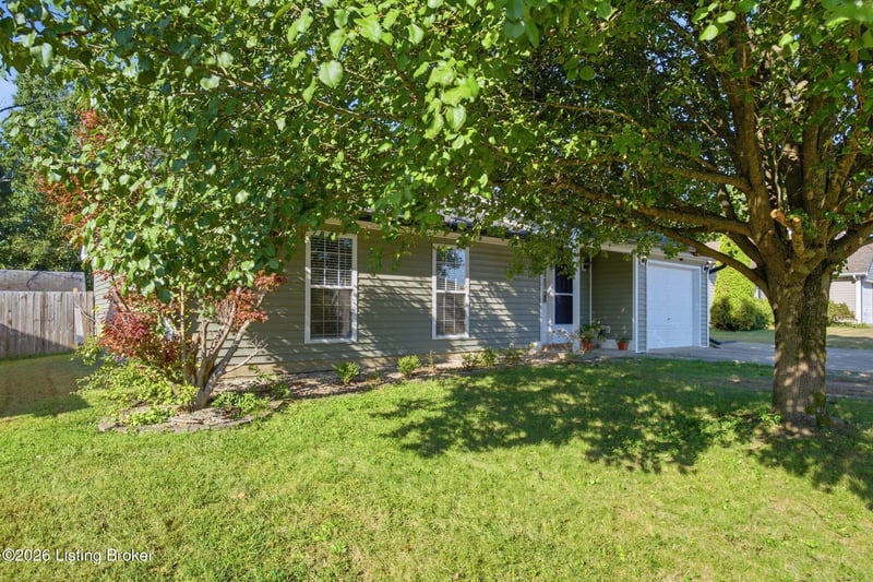 1416 Wendy Dr, Lawrenceburg, KY 40342