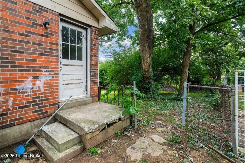 1417 Dale Dr, Lexington, KY 40517