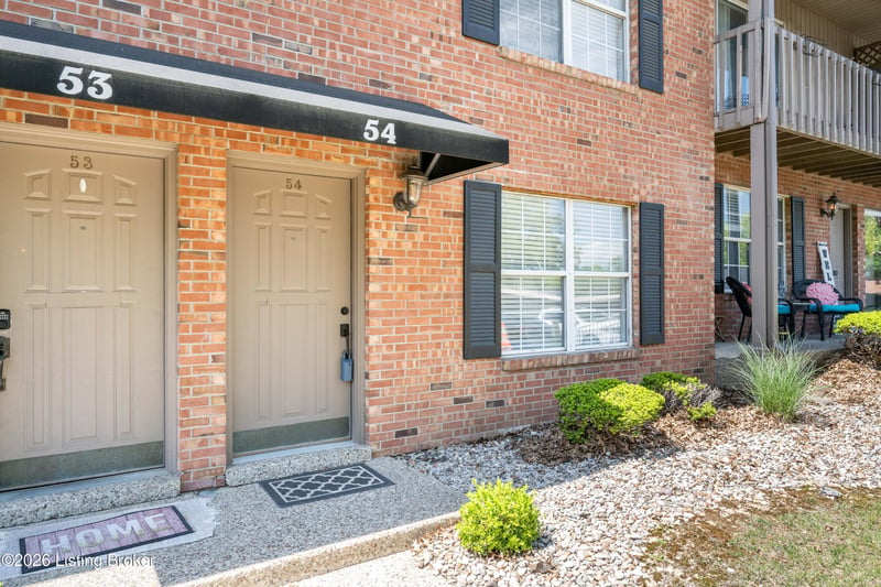 1417 Slate Run Rd #APT 54, New Albany, IN 47150