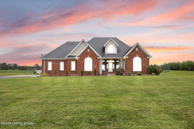 1419 Dan Dunn Rd, Hodgenville, KY 42748