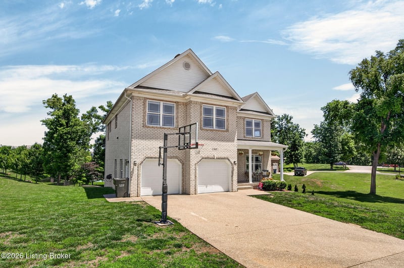 142 Highland Ridge Dr, Mt Washington, KY 40047