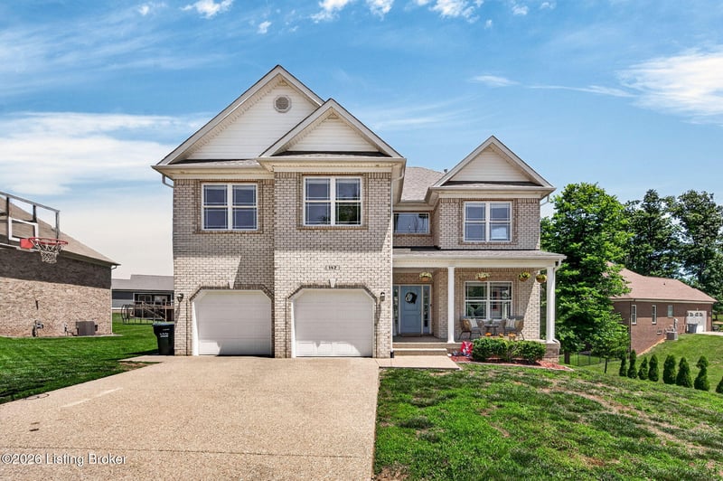 142 Highland Ridge Dr, Mt Washington, KY 40047