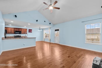 142 Hill Terrace Dr, Mt Washington, KY 40047