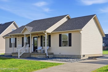142 Pagoda Ct, Shepherdsville, KY 40165