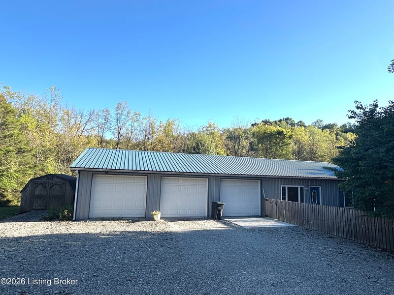 142 Poplar Cir, New Haven, KY 40051