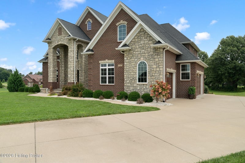 142 Waterside Dr, Elizabethtown, KY 42701