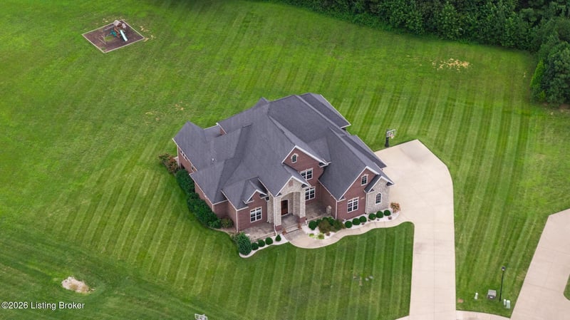 142 Waterside Dr, Elizabethtown, KY 42701