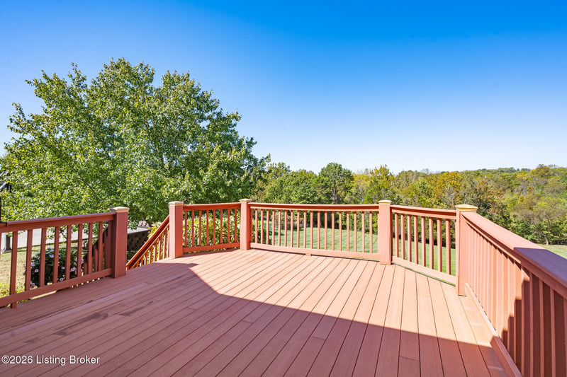 14203 Woodland Ridge Dr, Louisville, KY 40245