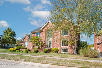 14203 Woodland Ridge Dr, Louisville, KY 40245