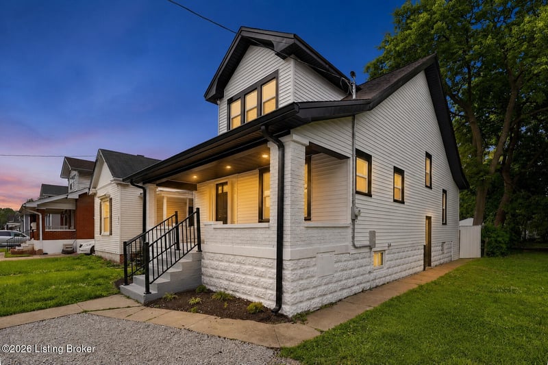 1421 Berry Blvd, Louisville, KY 40215