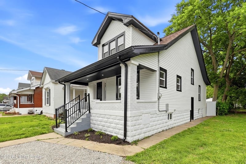 1421 Berry Blvd, Louisville, KY 40215