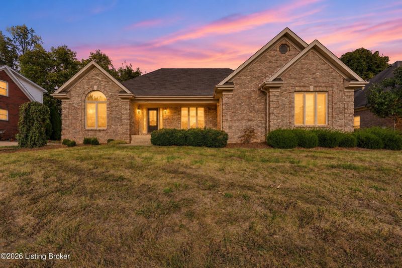 1421 Twin Ridge Rd, Louisville, KY 40242