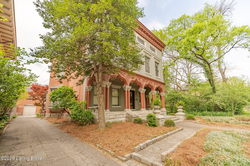 1424 St James Ct, Louisville, KY 40208
