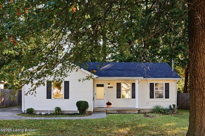 1430 Forest Dr, Louisville, KY 40219
