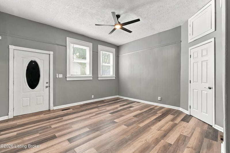 1439 S 8th St, Louisville, KY 40208