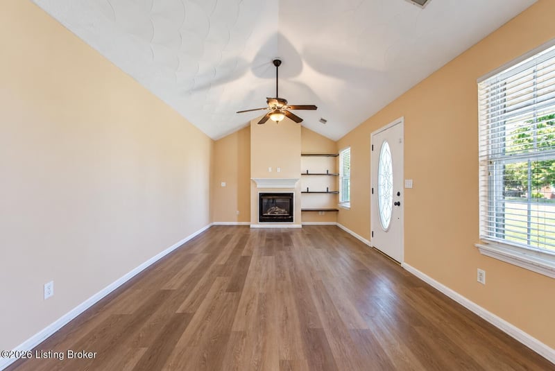 144 Glenview Dr, Bardstown, KY 40004