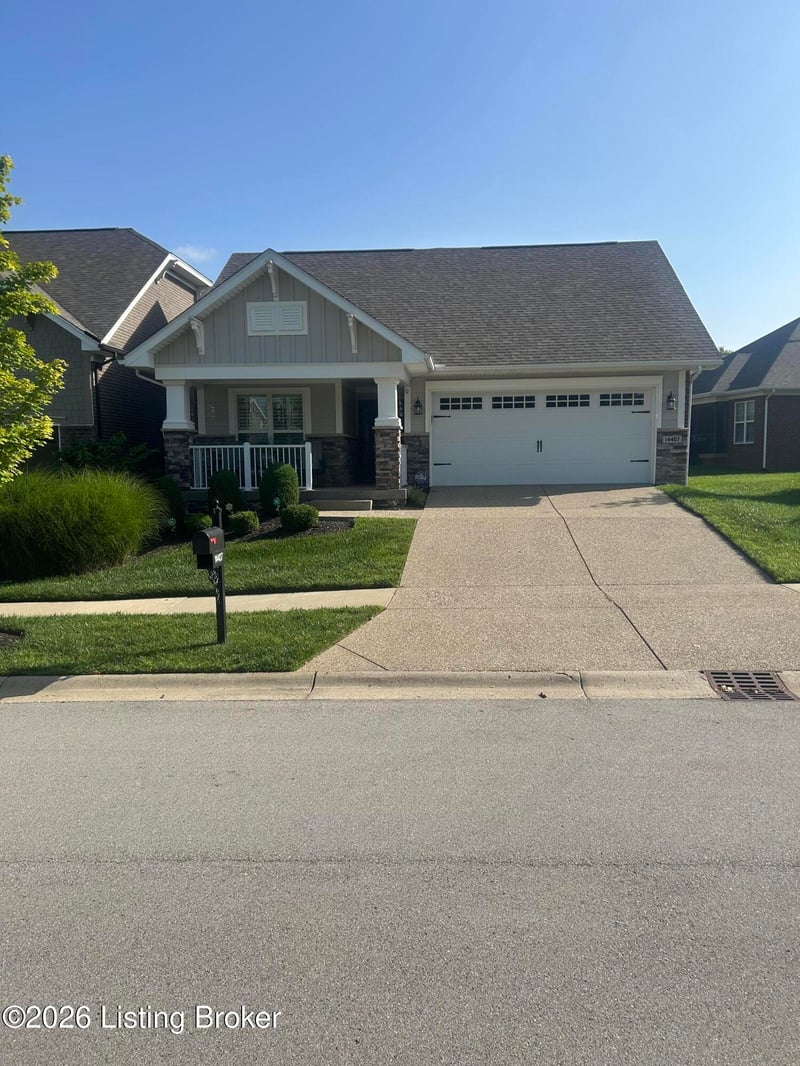 14407 Signature Point Dr, Louisville, KY 40299