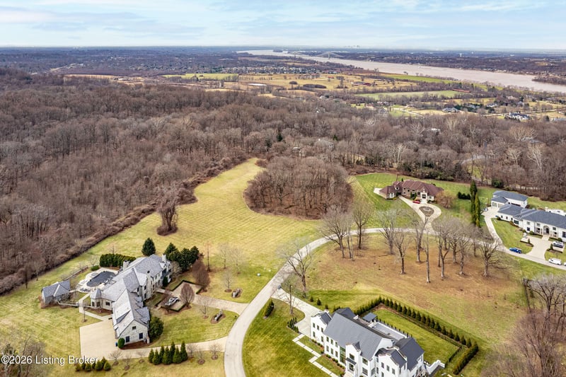 14421 River Glades Ln, Prospect, KY 40059