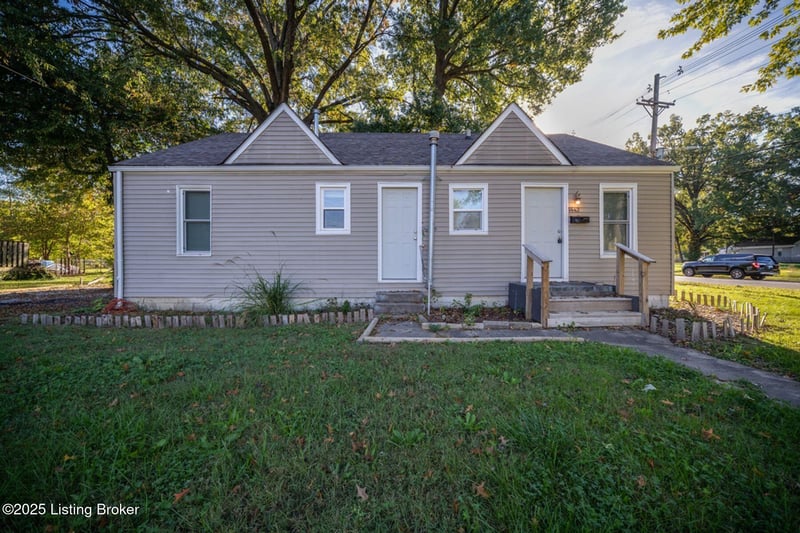 1443 S 32nd St, Louisville, KY 40211