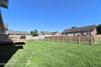 145 Glen Ridge Dr, Mt Washington, KY 40047