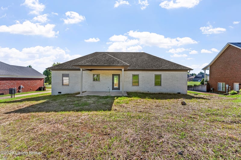 145 Heritage Way, Mt Washington, KY 40047