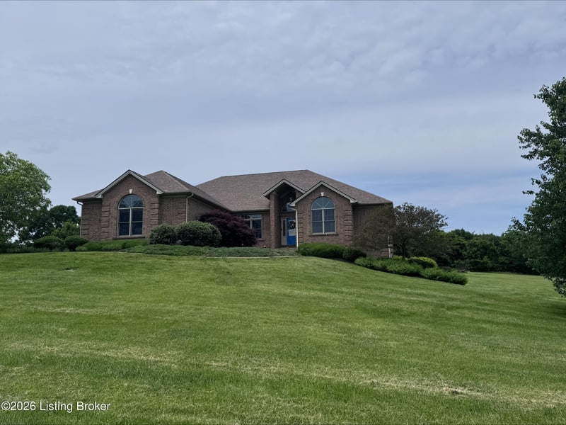 1450 Bridgeport Rd, Frankfort, KY 40601