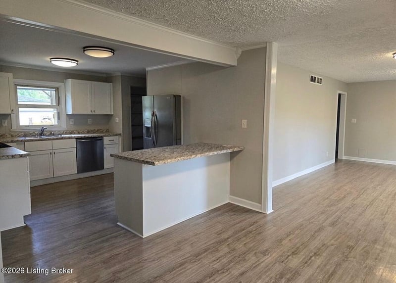 14515 Old Taylorsville Rd, Louisville, KY 40299