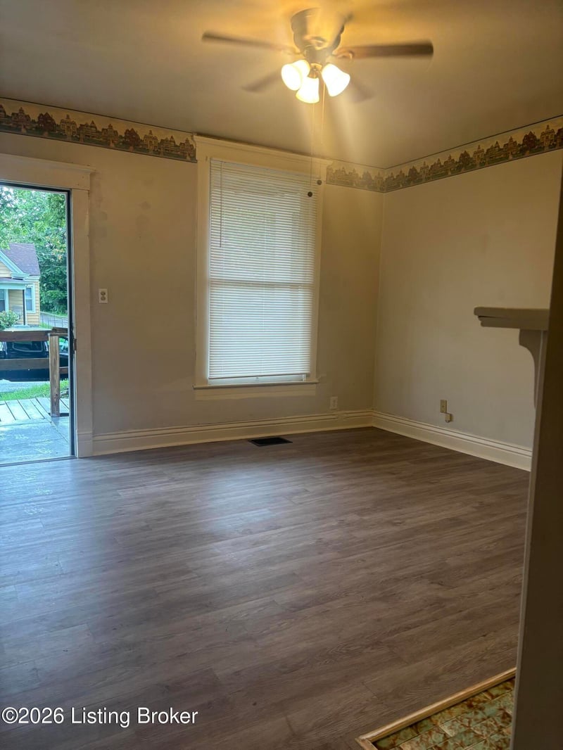 1455 Hazel St, Louisville, KY 40211