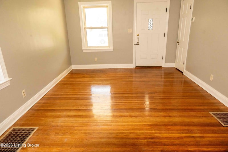 1458 Olive St, Louisville, KY 40210