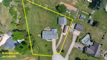 146 N Kristal Springs Dr, Shepherdsville, KY 40165