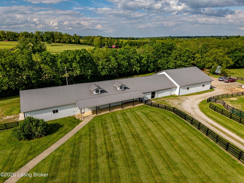 1460 Shannon Run Rd, Versailles, KY 40383