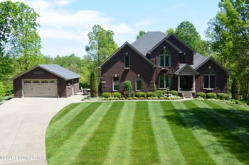 1464 E Sanders Ln, Mt Washington, KY 40047