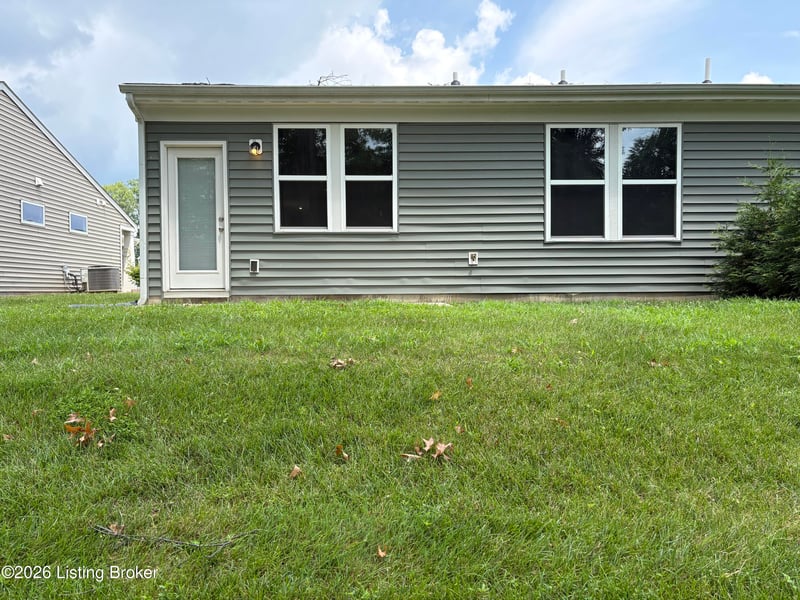 147 Harvest Moon Ct, Shepherdsville, KY 40165