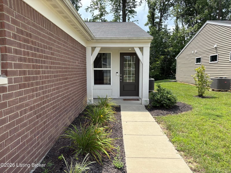 147 Harvest Moon Ct, Shepherdsville, KY 40165