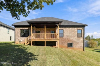 147 Wooded Glen Dr, Mt Washington, KY 40047