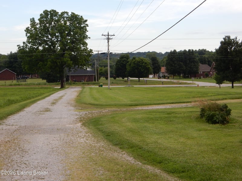 1470 Clermont Rd, Shepherdsville, KY 40165