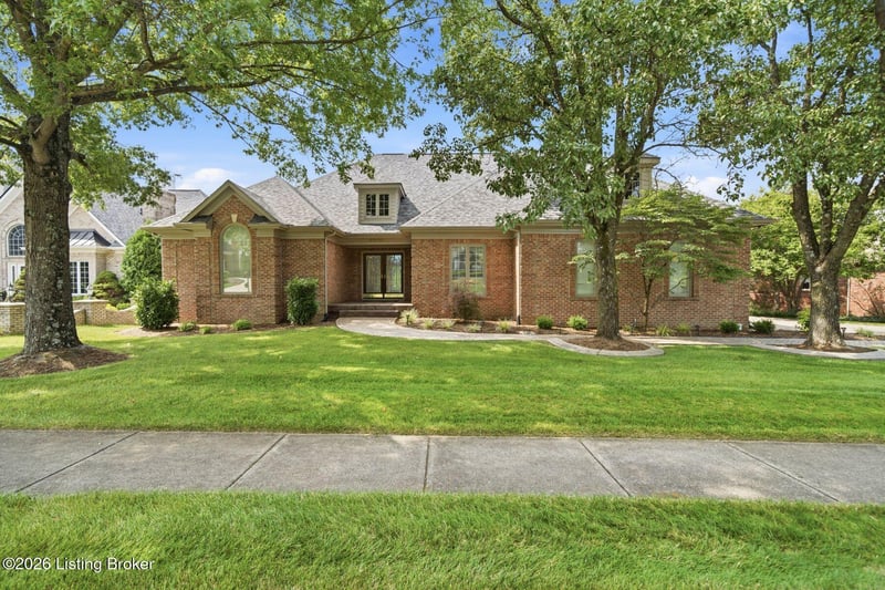 14700 Forest Oaks Dr, Louisville, KY 40245